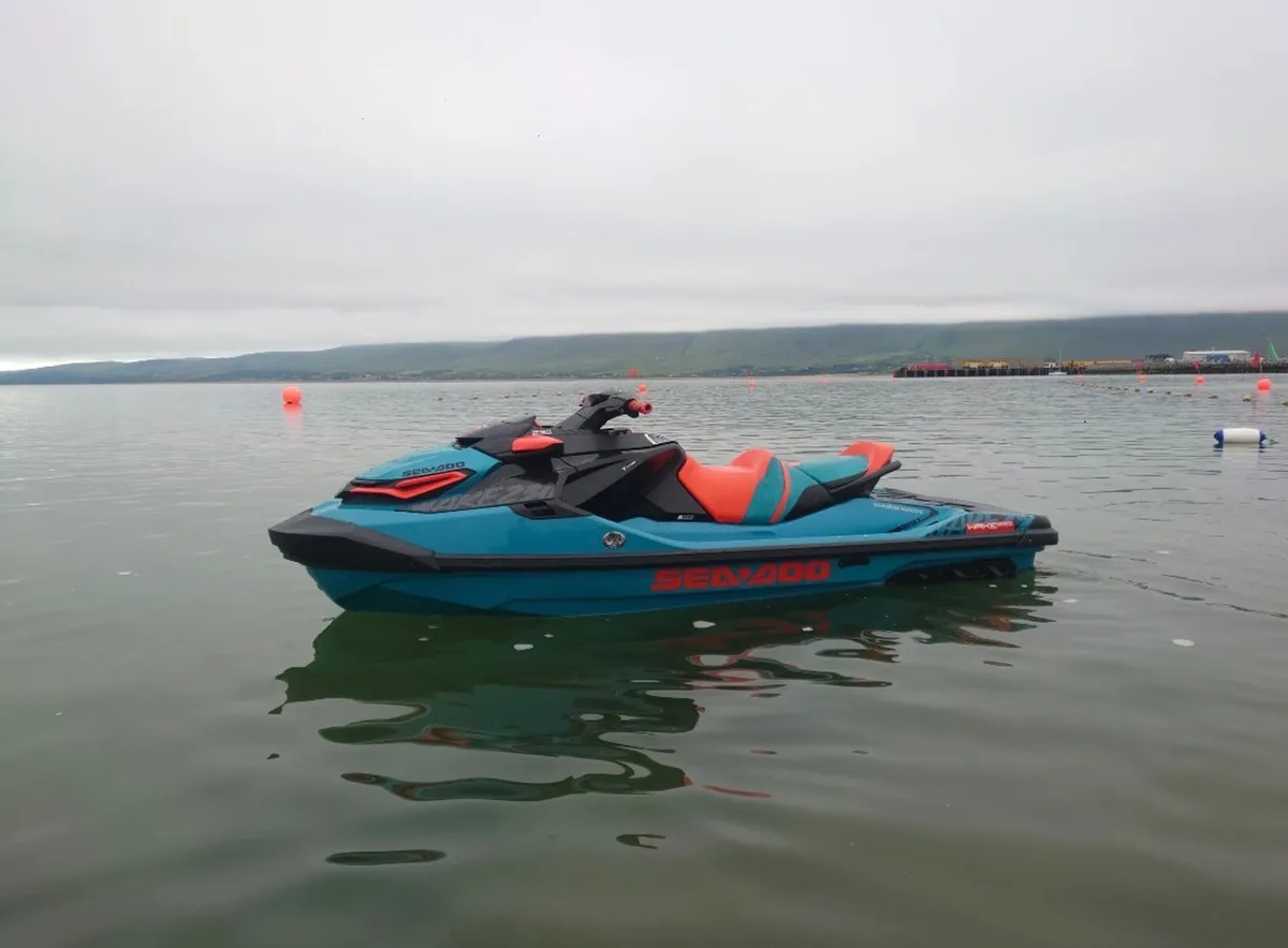 ⚫️Sea doo Wake Pro 2020 only 44 hours - Image 4
