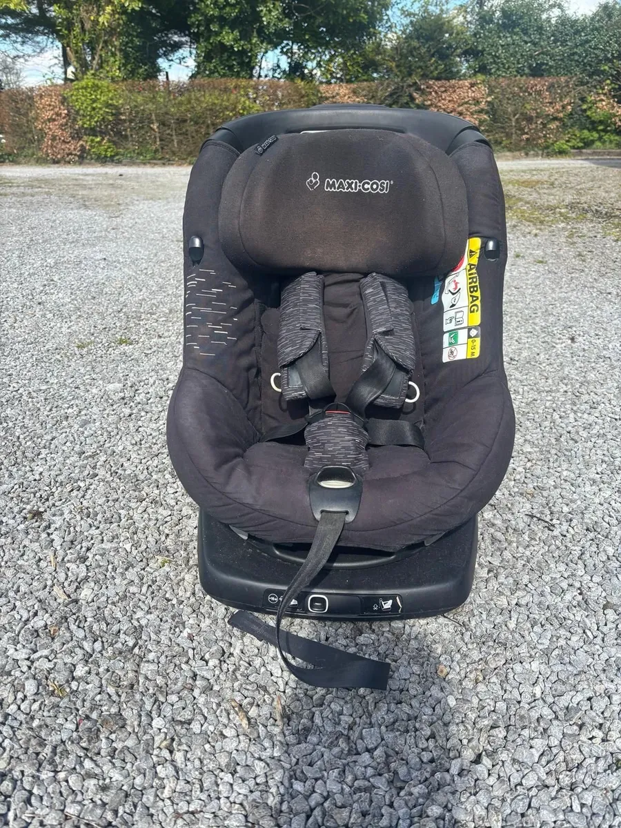 Baby car seat - Image 1