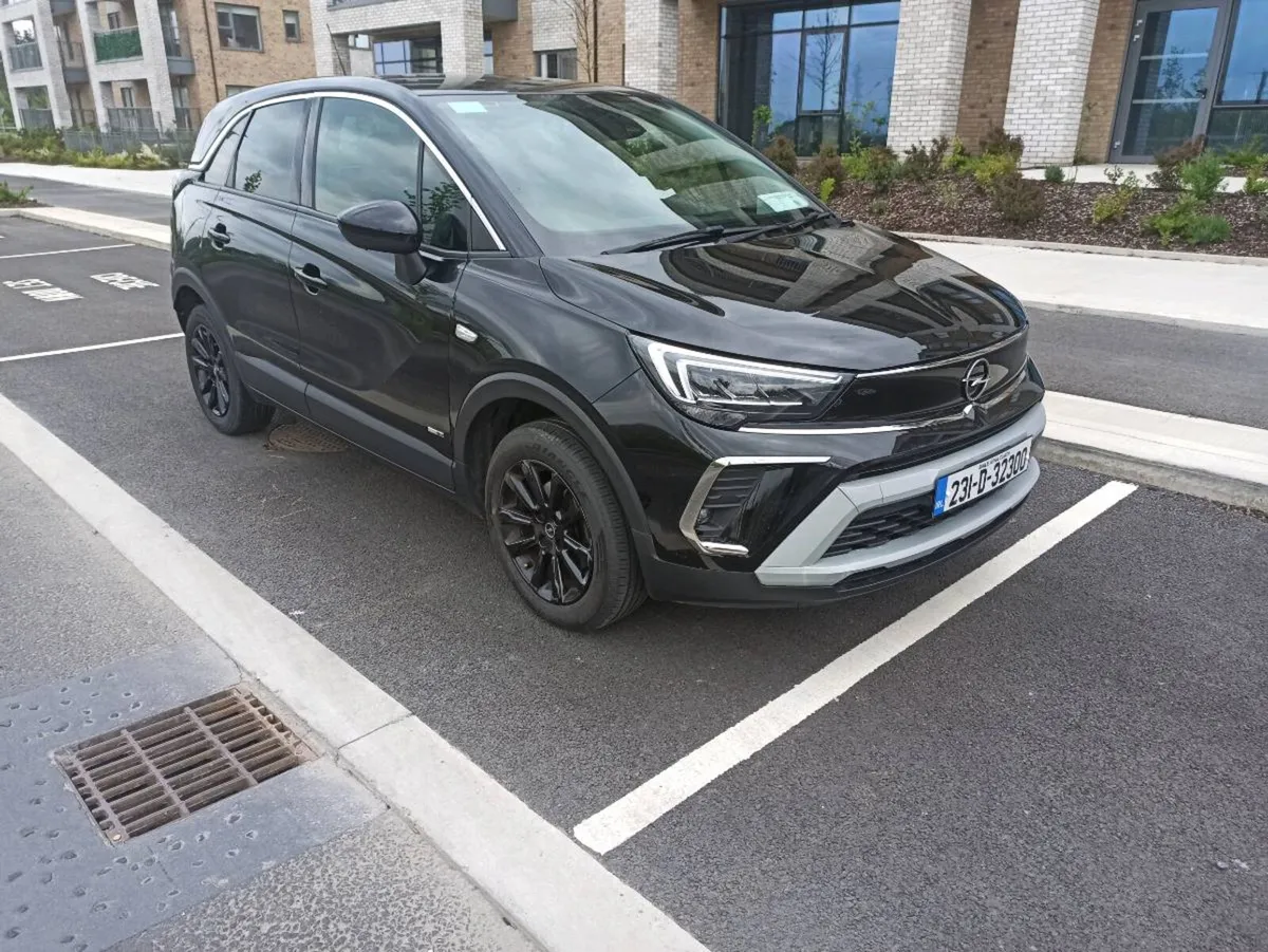 2023 Opel Crossland 1.2L 110PS - Image 1