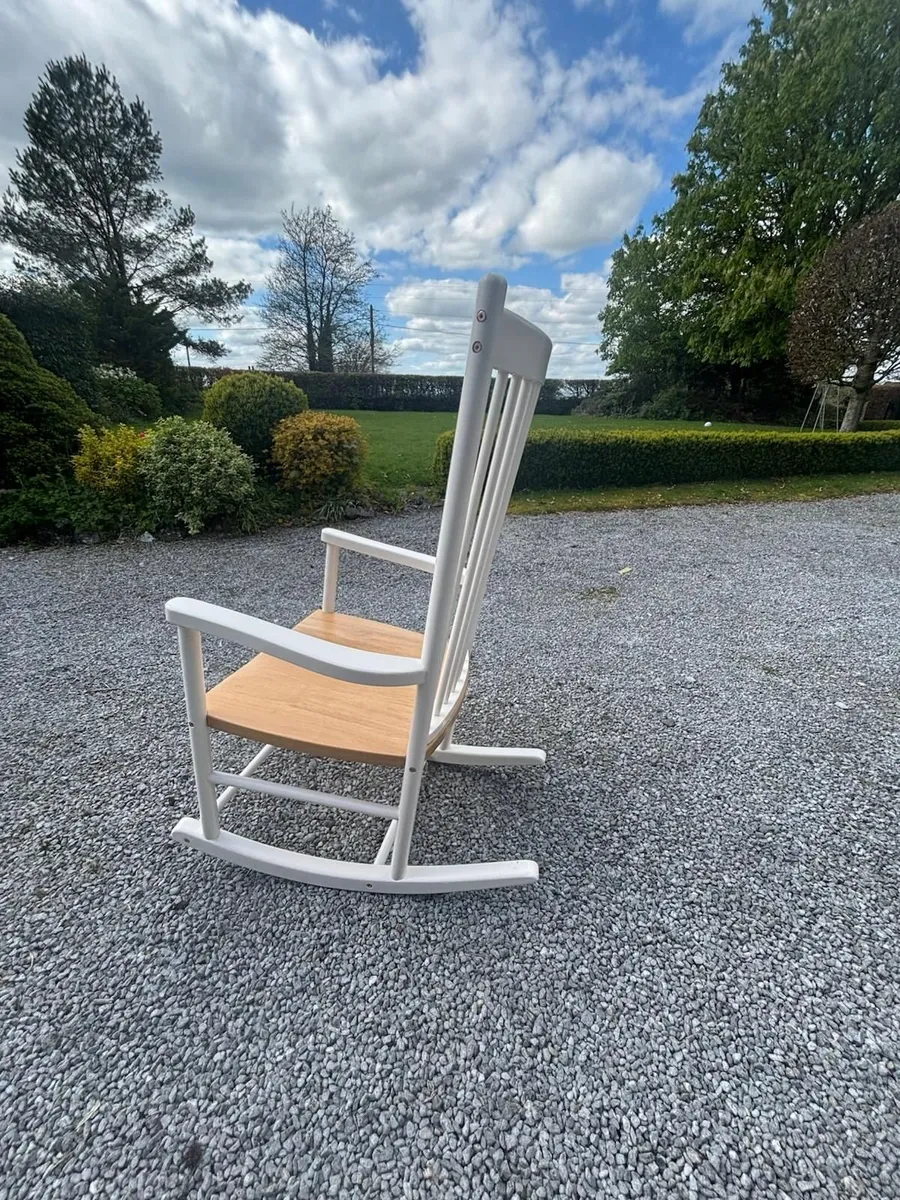 Rocking chair - Image 2