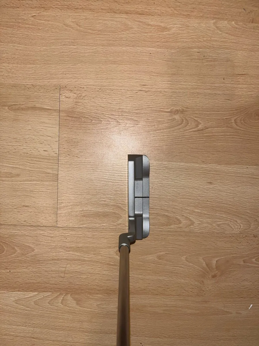 Cobra king putter - Image 2