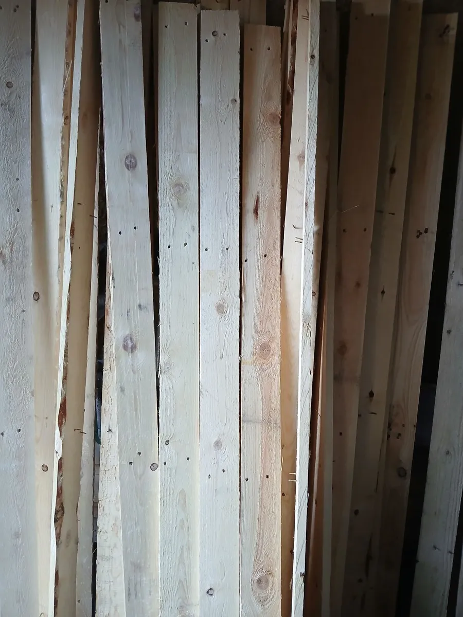 Pallet boards