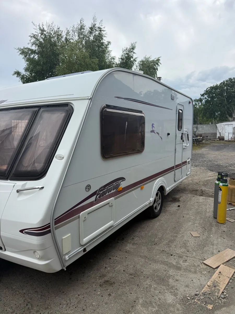 4 Bert caravan - Image 4