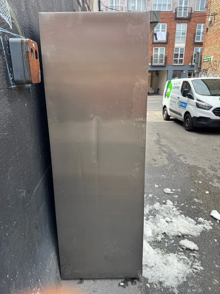 Commercial standing freezer - Image 3