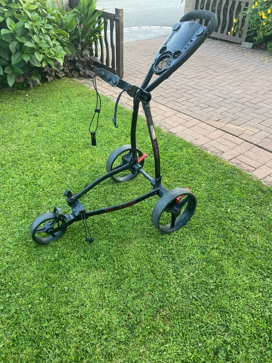 Big.  Max. 3. Wheel. Trolley - Image 1