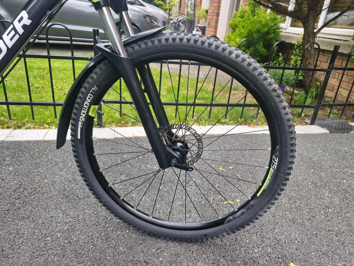 Rockrider ST530 mountain bike as new immaculate - Image 2
