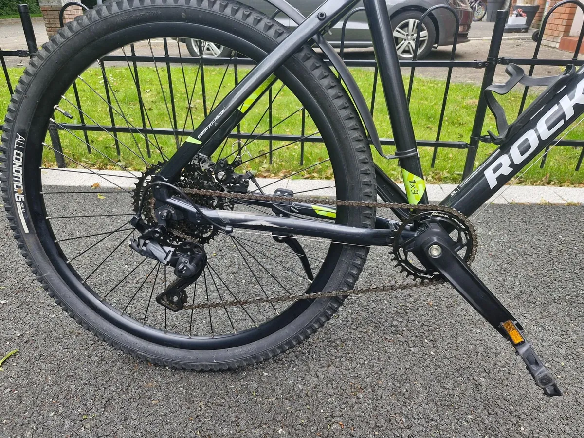 Rockrider ST530 mountain bike as new immaculate - Image 4