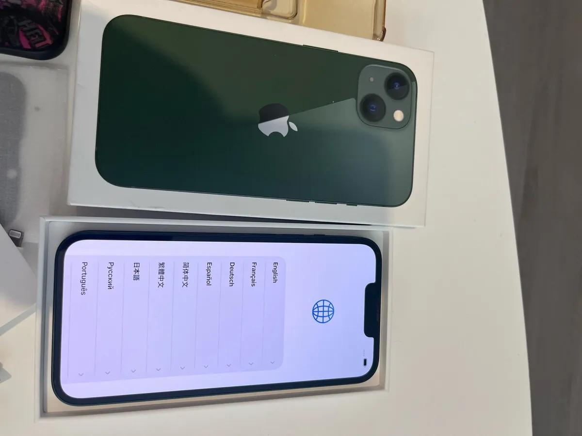 I phone 13 128gb - Image 2