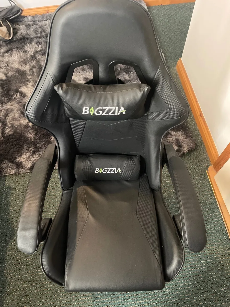 Gaming chair - Image 4