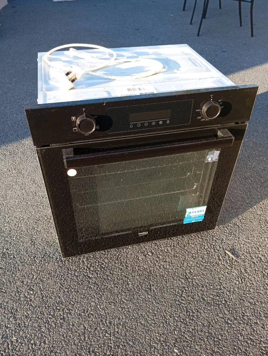 Electric cooker - Image 2