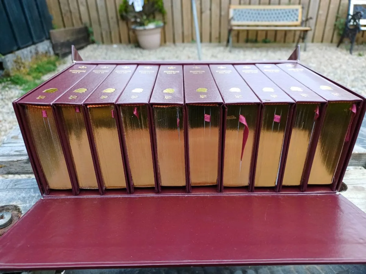 Vintage 10 Volume Set "The Shakespeare Library" - Image 3
