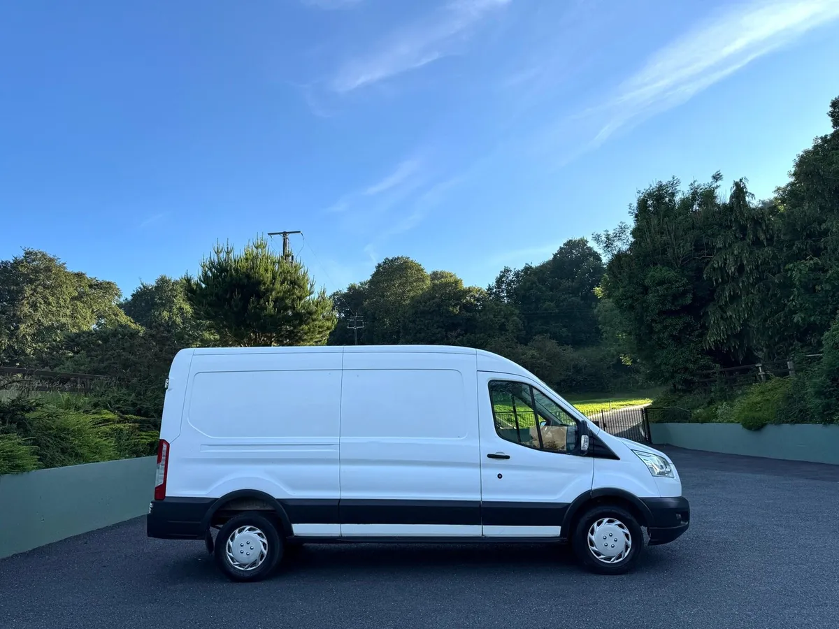 2017 Ford Transit Trend RWD DOE 07/2027 - Image 4