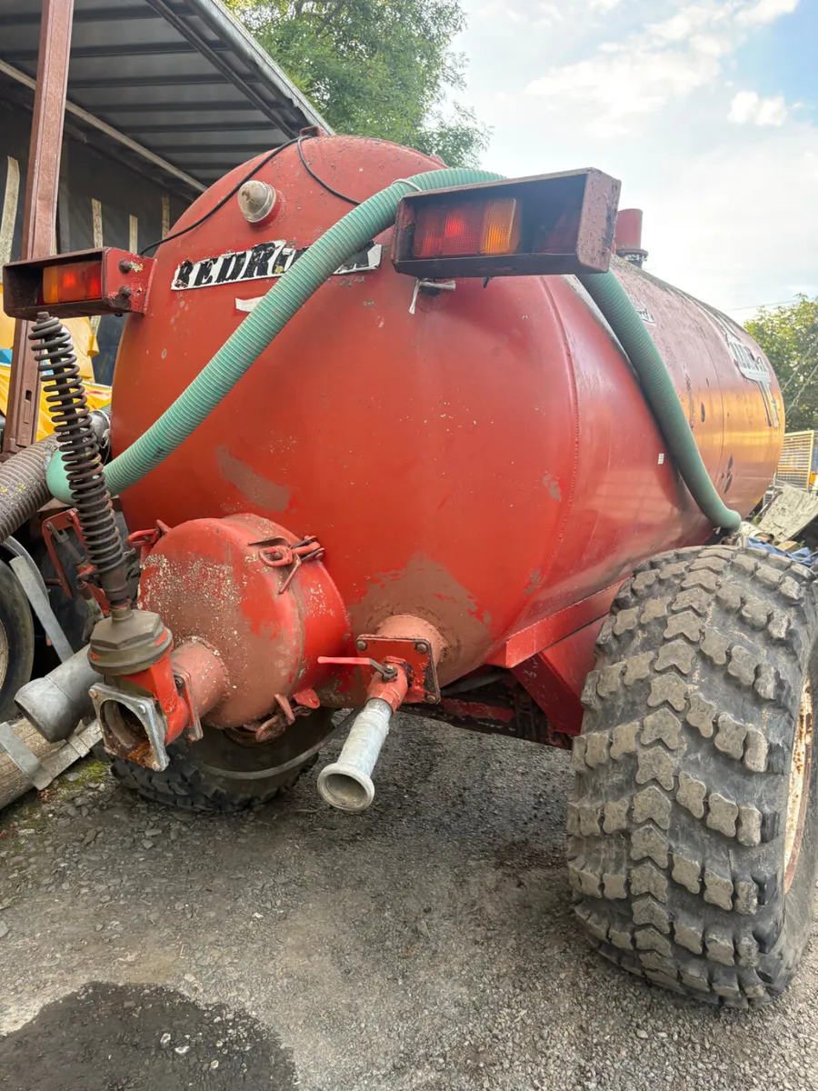 Redrock 1300 G tanker - Image 2
