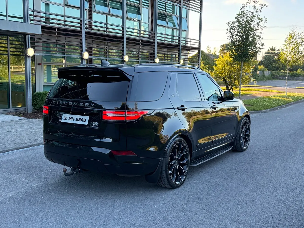 Land Rover Discovery HSE 3.0 Sdv6 - Image 1