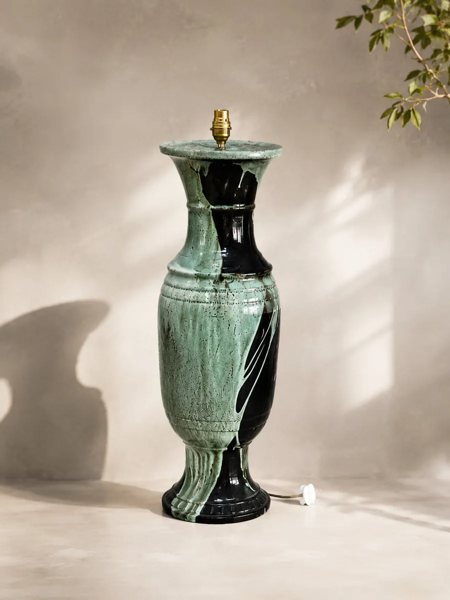 Vintage Ceramic Lamp - Image 1