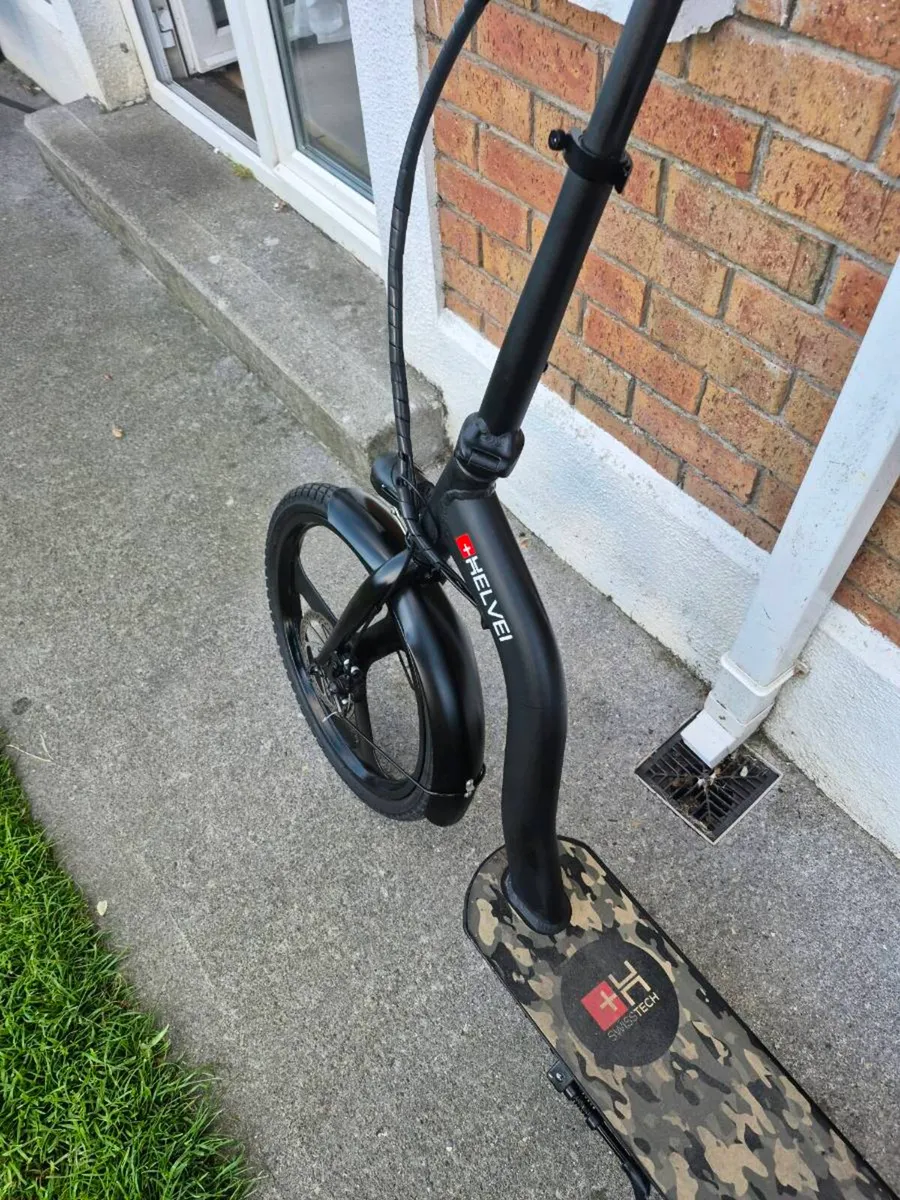 Electric scooter - Image 3