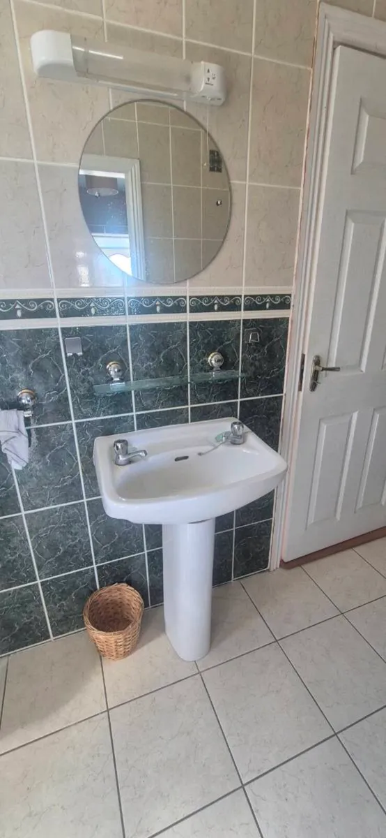 Bathroom Fittings - Image 4
