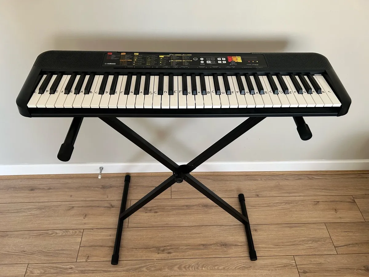 Yamaha Keyboard - Image 1