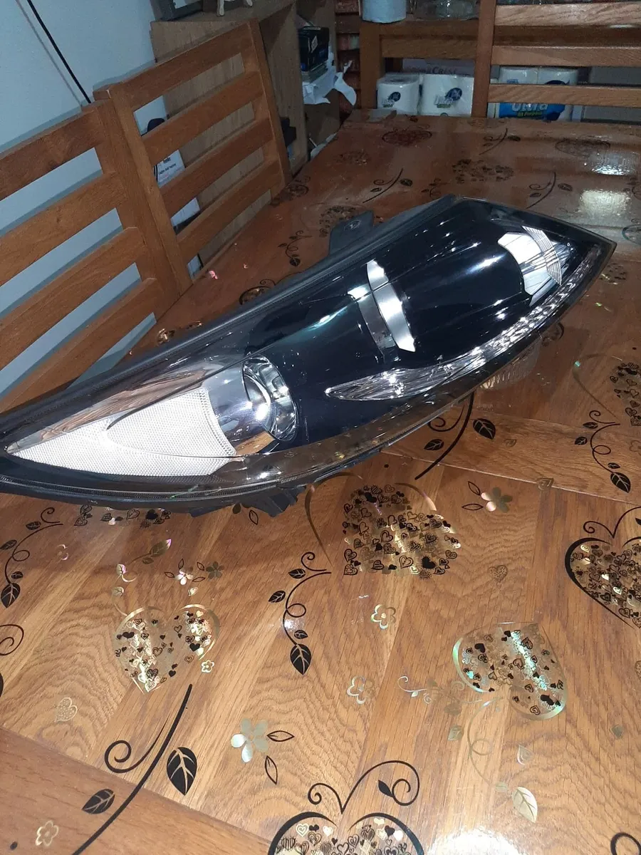 Car part - Image 3