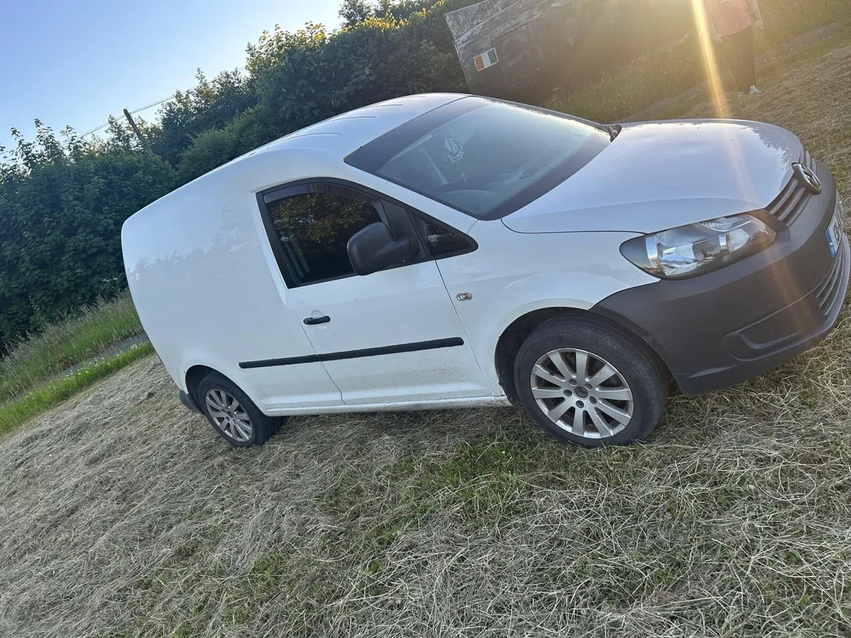 Volkswagen Caddy - Image 2