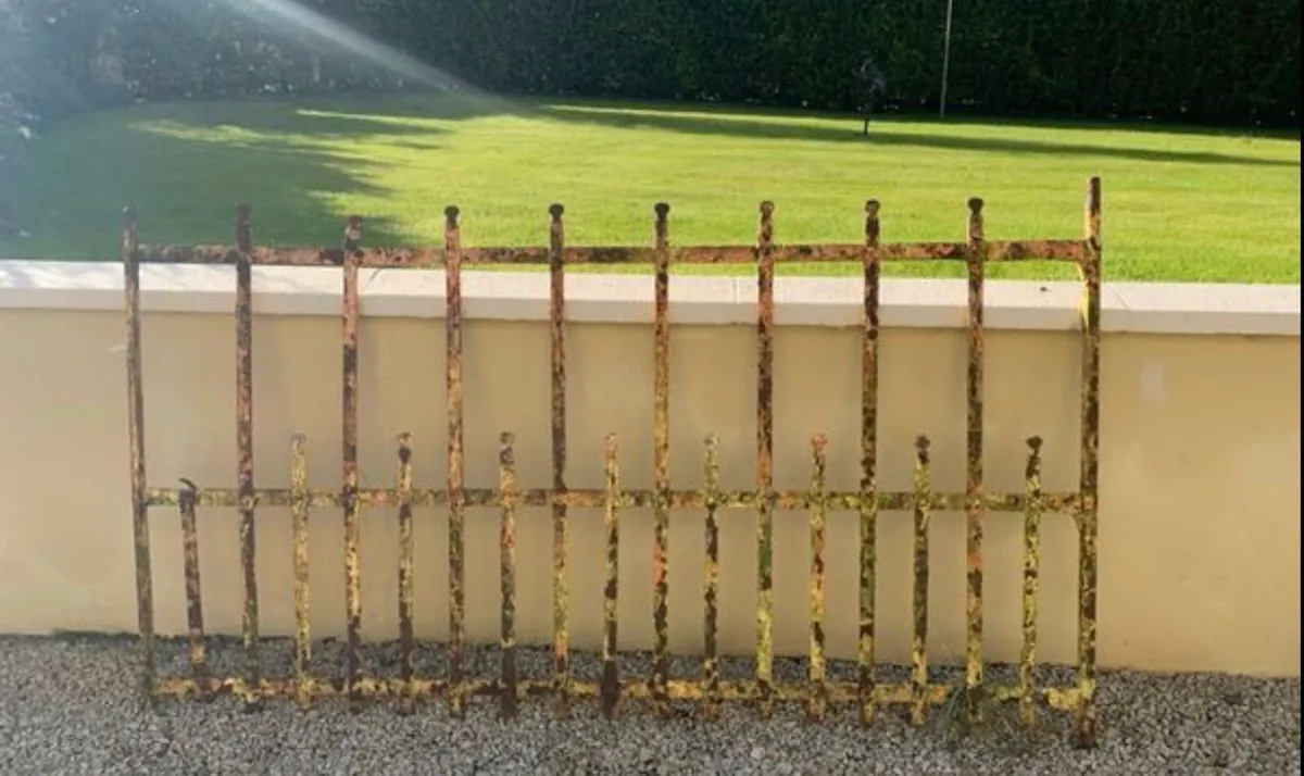 Antique gate