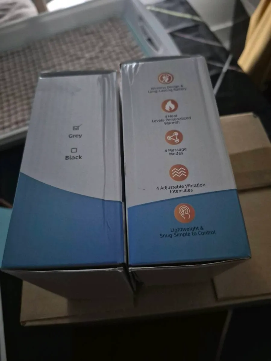 3 IN 1 FOOT MASSAGER/HEATING PADS - Image 2