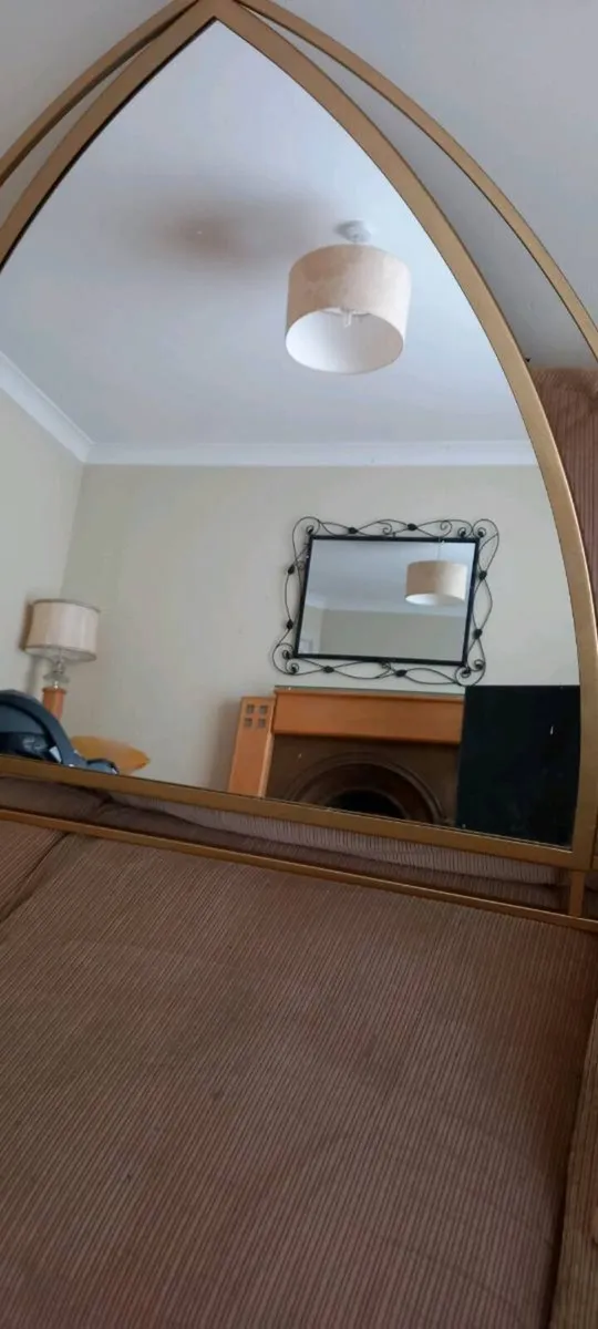 Gold mirror - Image 2