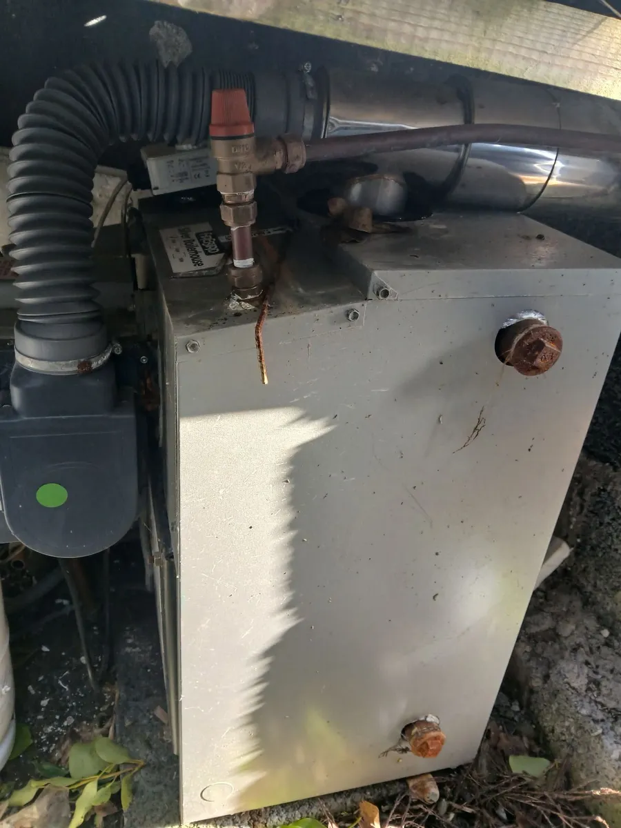 As new "A rated" oil burner only 3 years old
