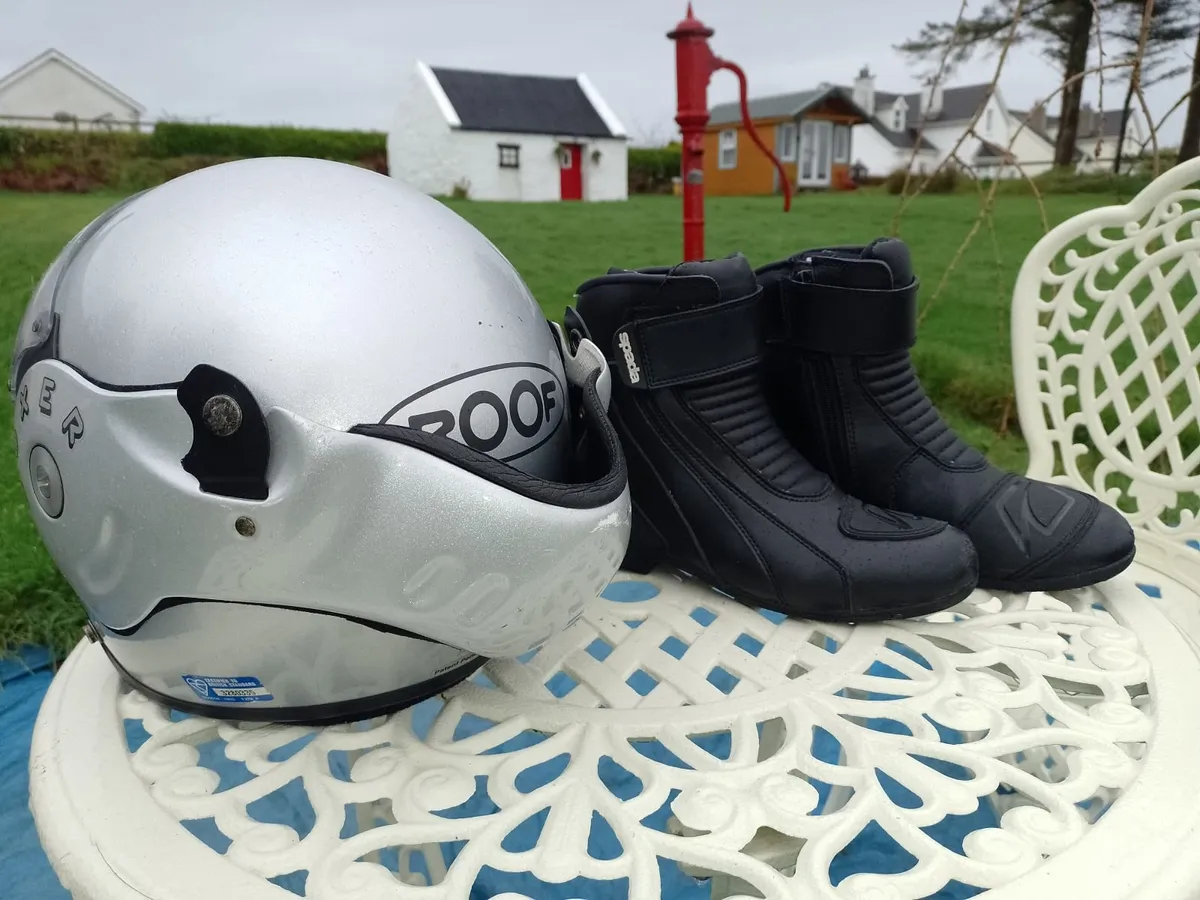 BARGAIN LEATHERS £60. HELMET £40. BOOTS £20. - Image 3