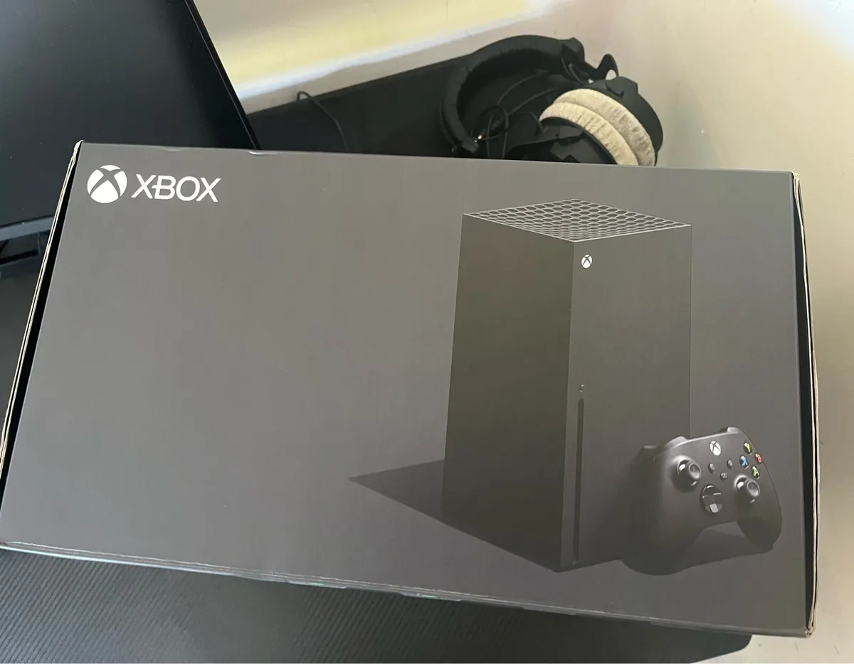 XBOX Series X - 1TB - Image 1