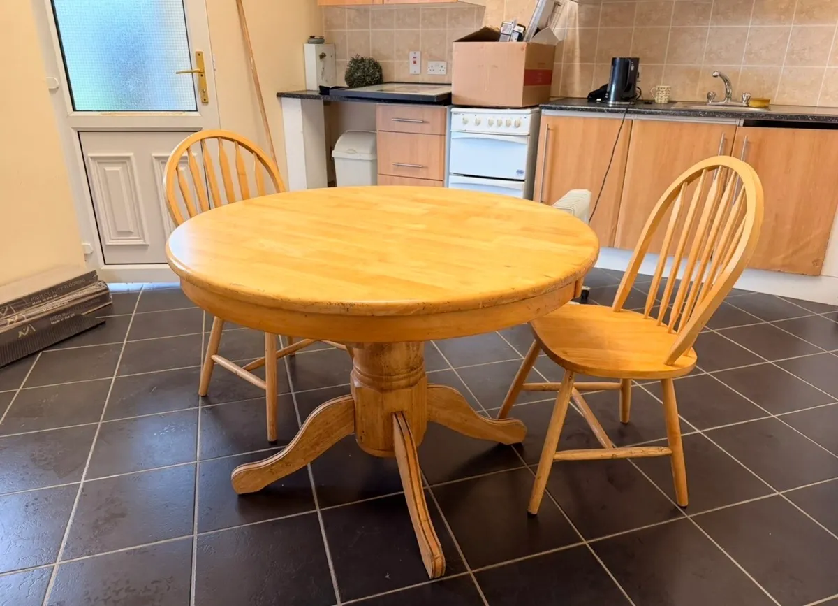 Dining table & two chairs - Image 3