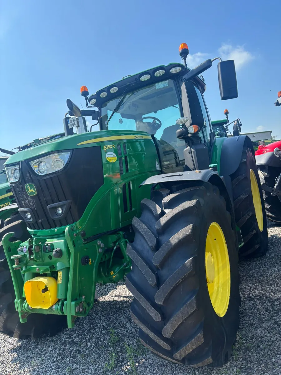 2019 John Deere 6250R - Image 3