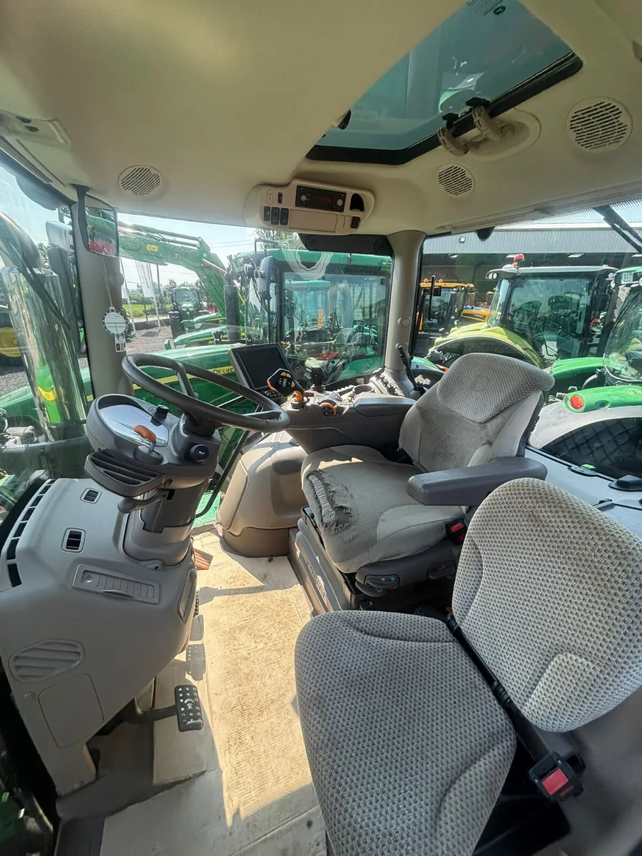 2019 John Deere 6250R - Image 4