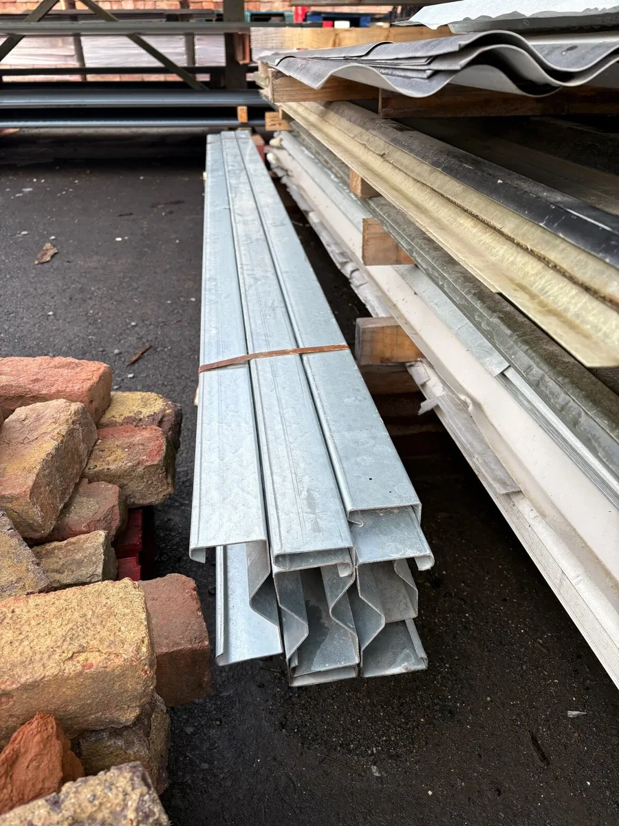 Job lot of purlins - Image 3