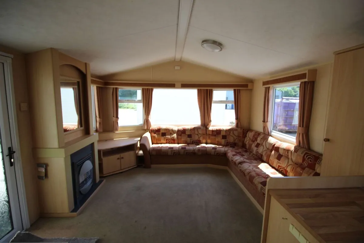 2009 Willerby Savoy mobile home - Image 2