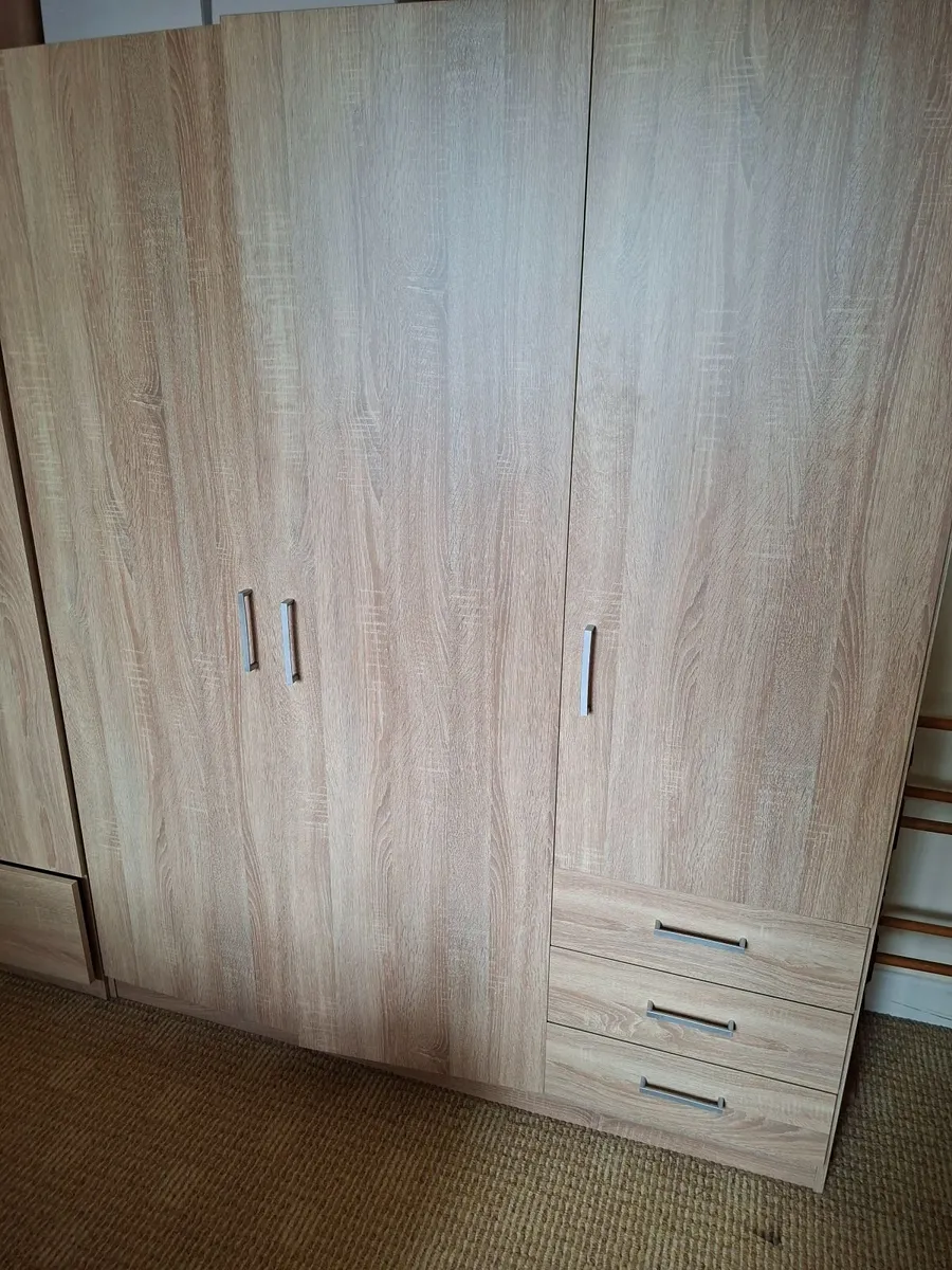 Wardrobe - Image 2