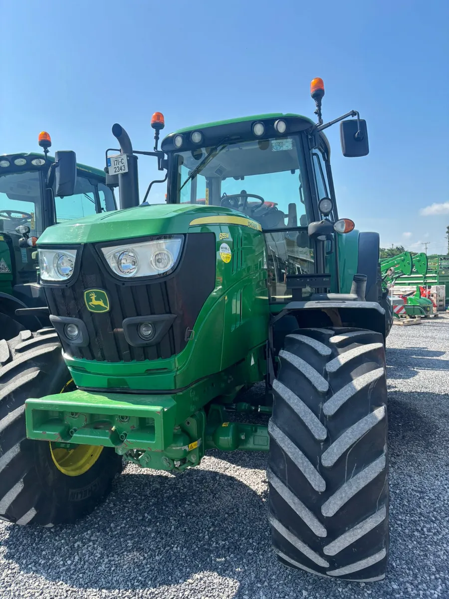 2017 John Deere 6155M - Image 2