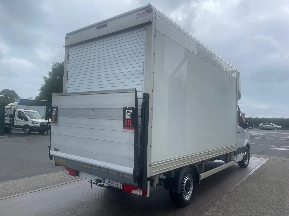 Mercedes-Benz Sprinter 2018 - Image 3