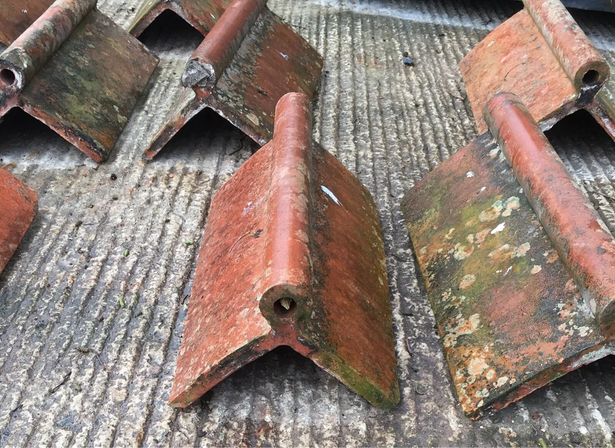 Reclaimed Clay Ridge Tiles for sale - Image 3