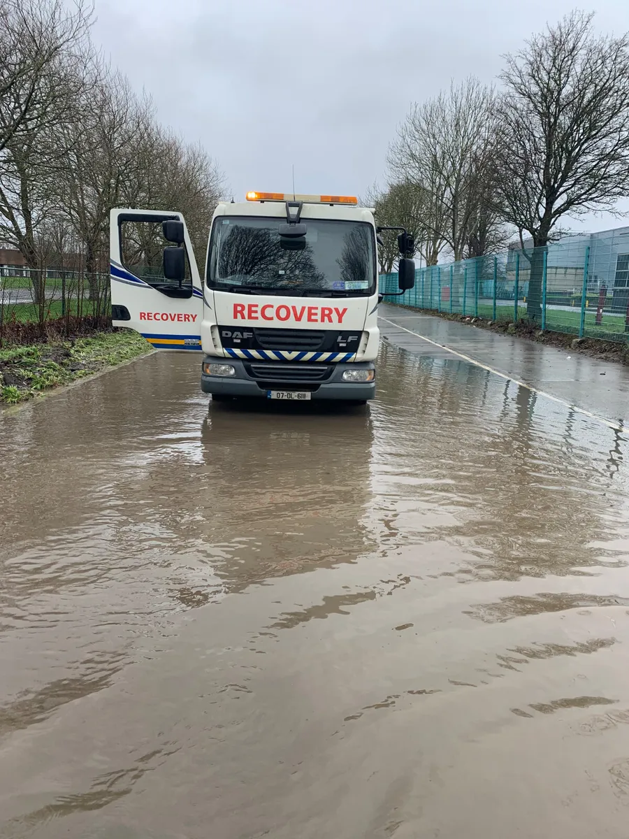 24Hour Recovery  . Sales and car parts - Image 1