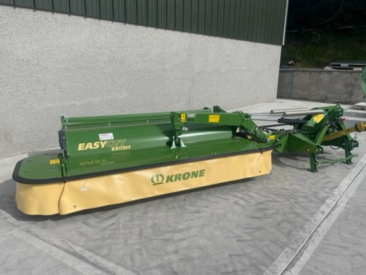 New Krone ECR321cv Rear Conditioner Mower - Image 1