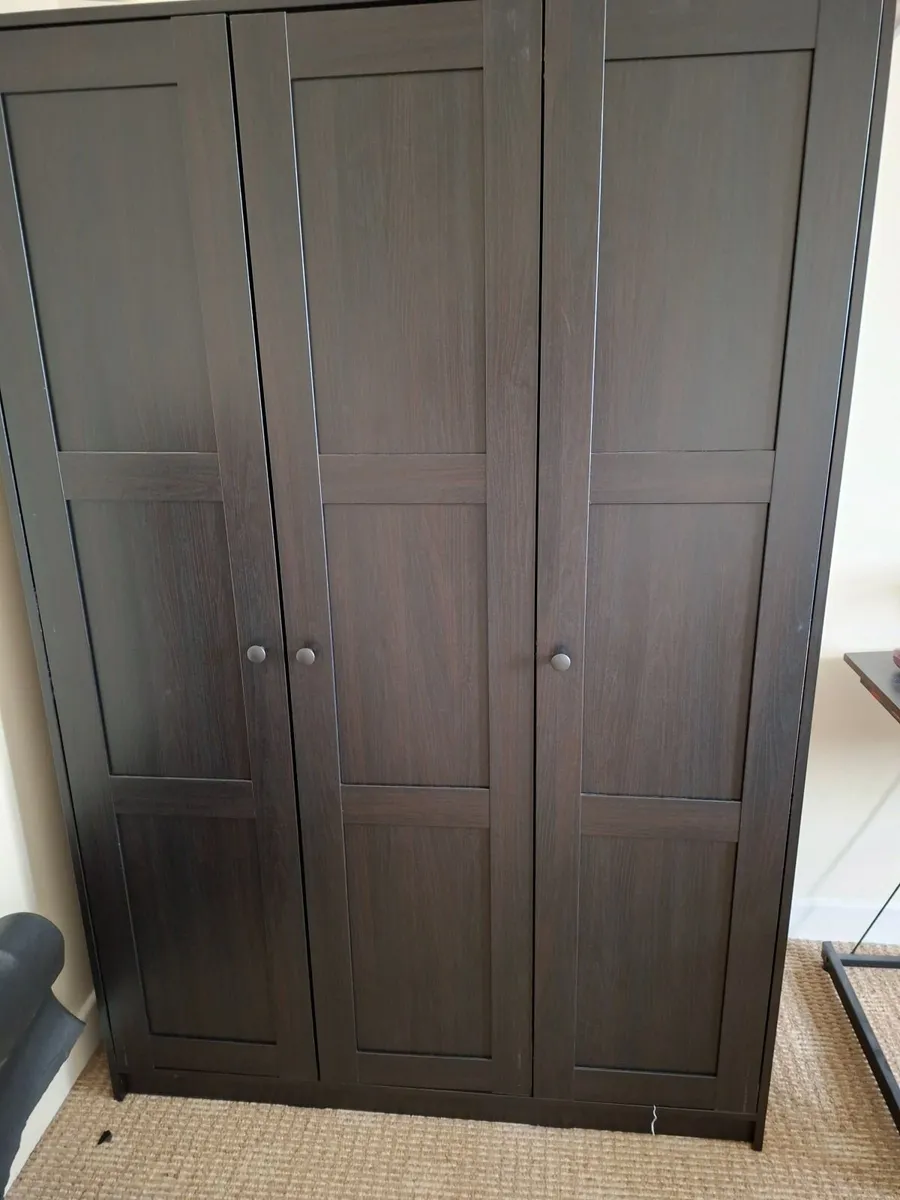Wardrobe - Image 3