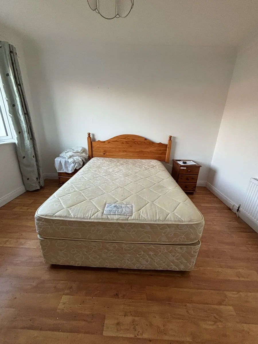 Double bed , headboard and mattress - Image 1