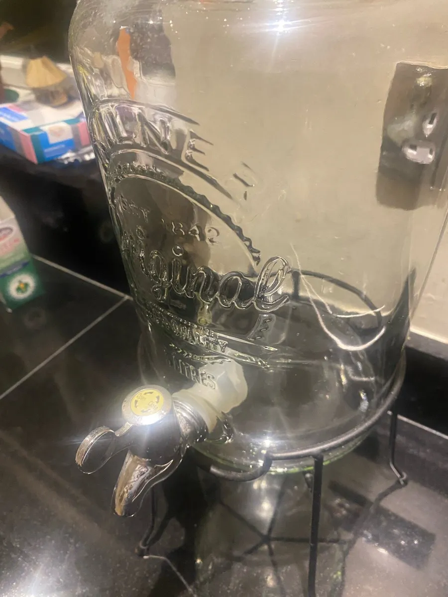Kilner Clip Top Round Drinks Dispenser 5 Litre - Image 2