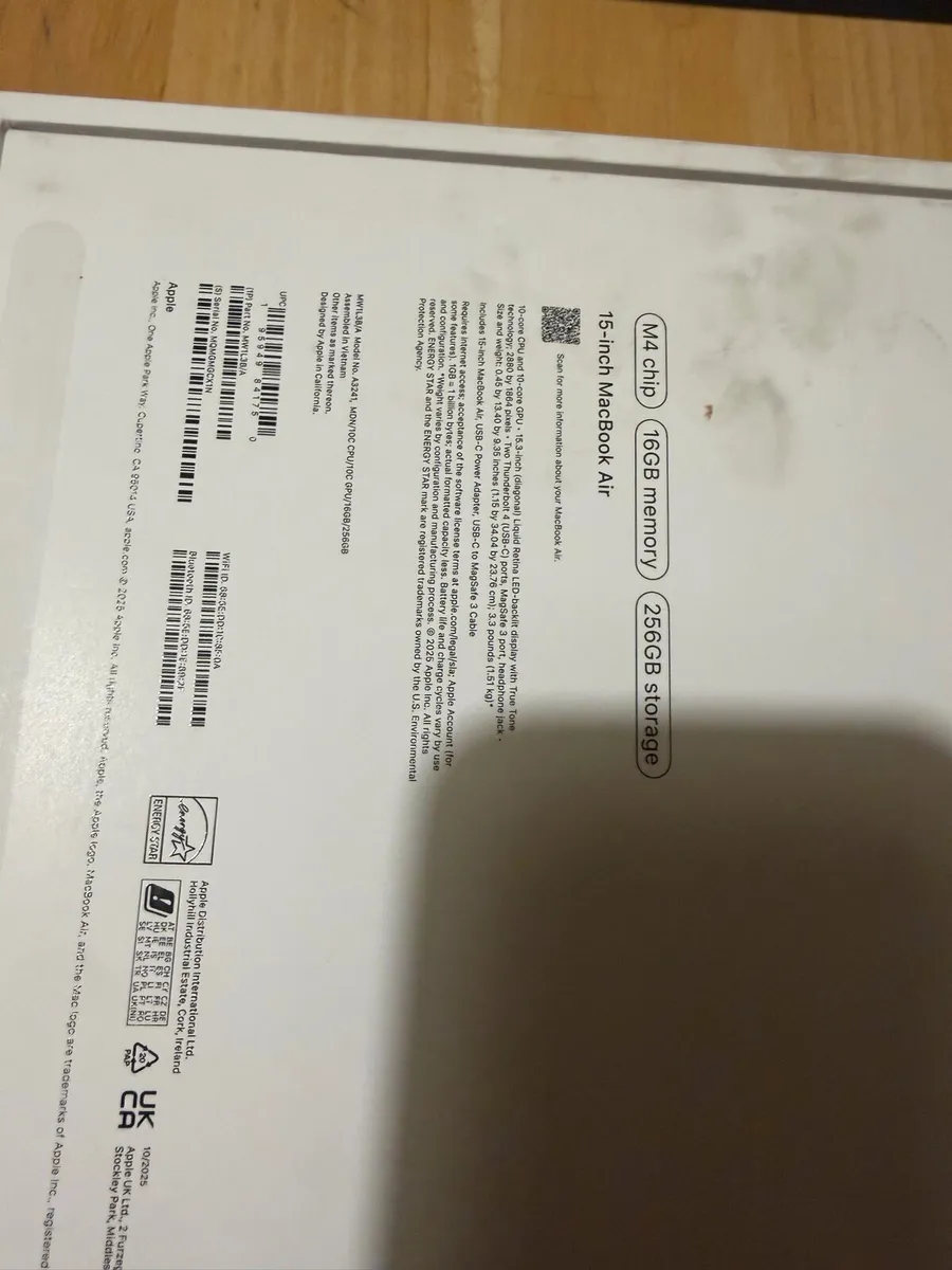 MacBook Air 2025 15 inch M4 SkyBlue - Image 1
