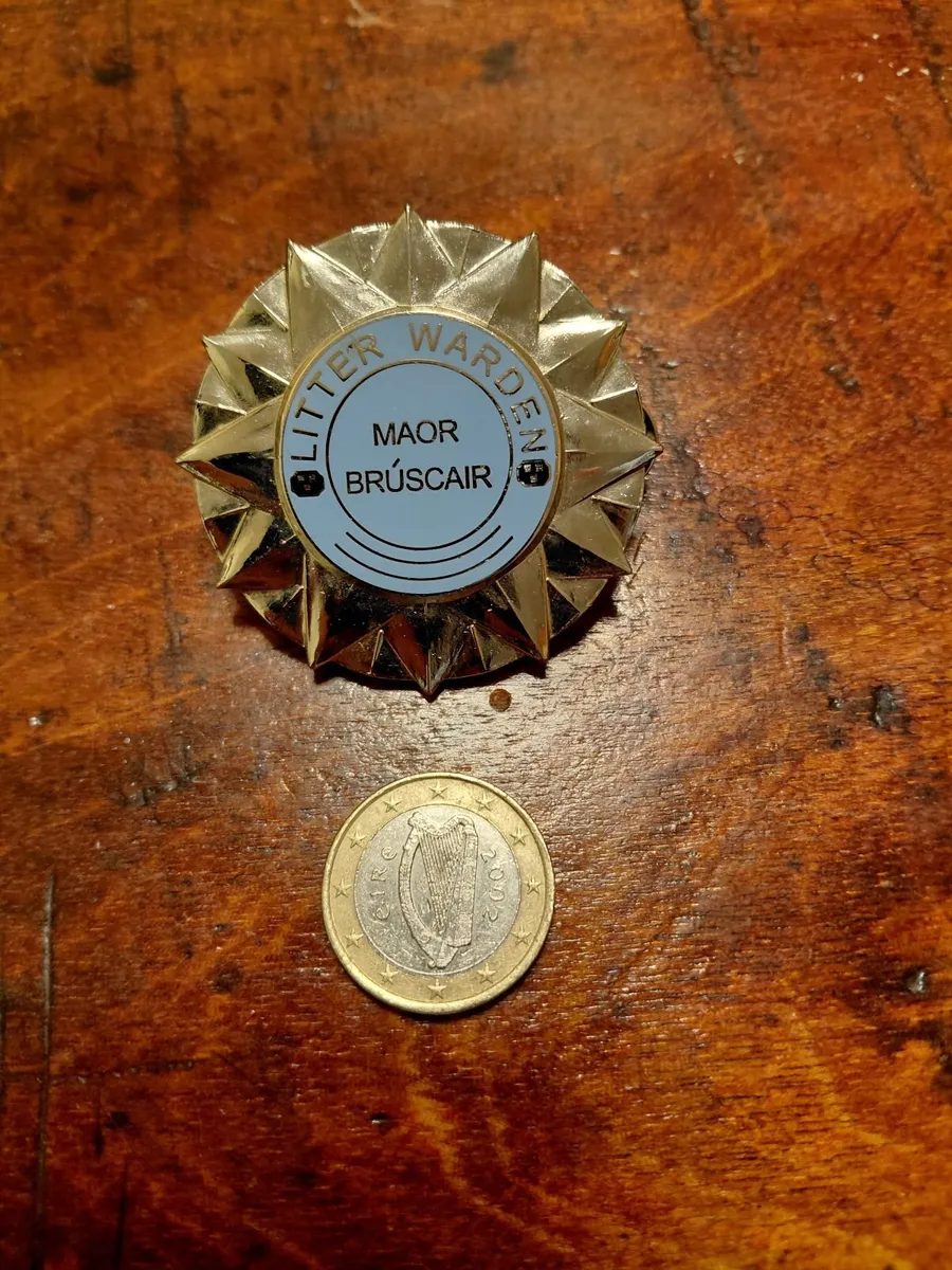 Vintage Irish Litter Warden Badge Maor Bruscair - Image 1