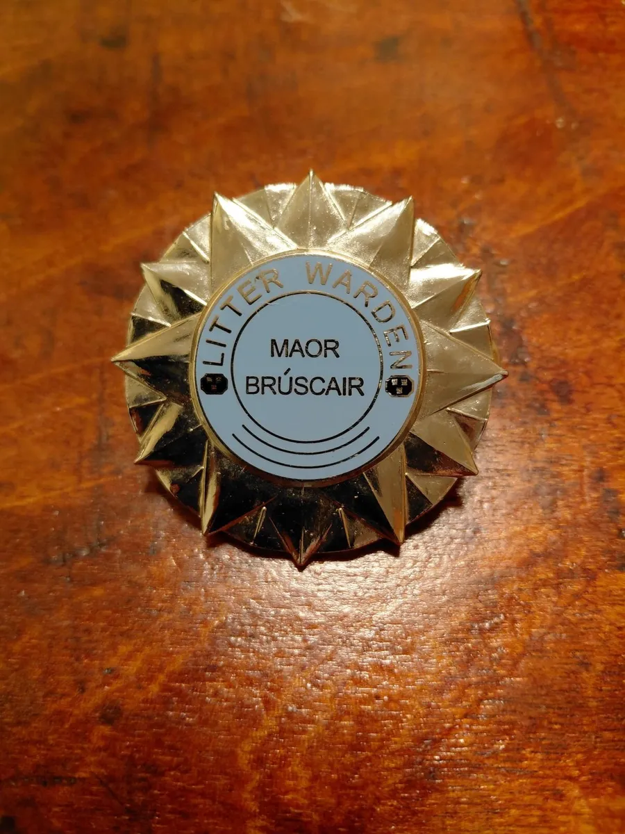 Vintage Irish Litter Warden Badge Maor Bruscair - Image 4