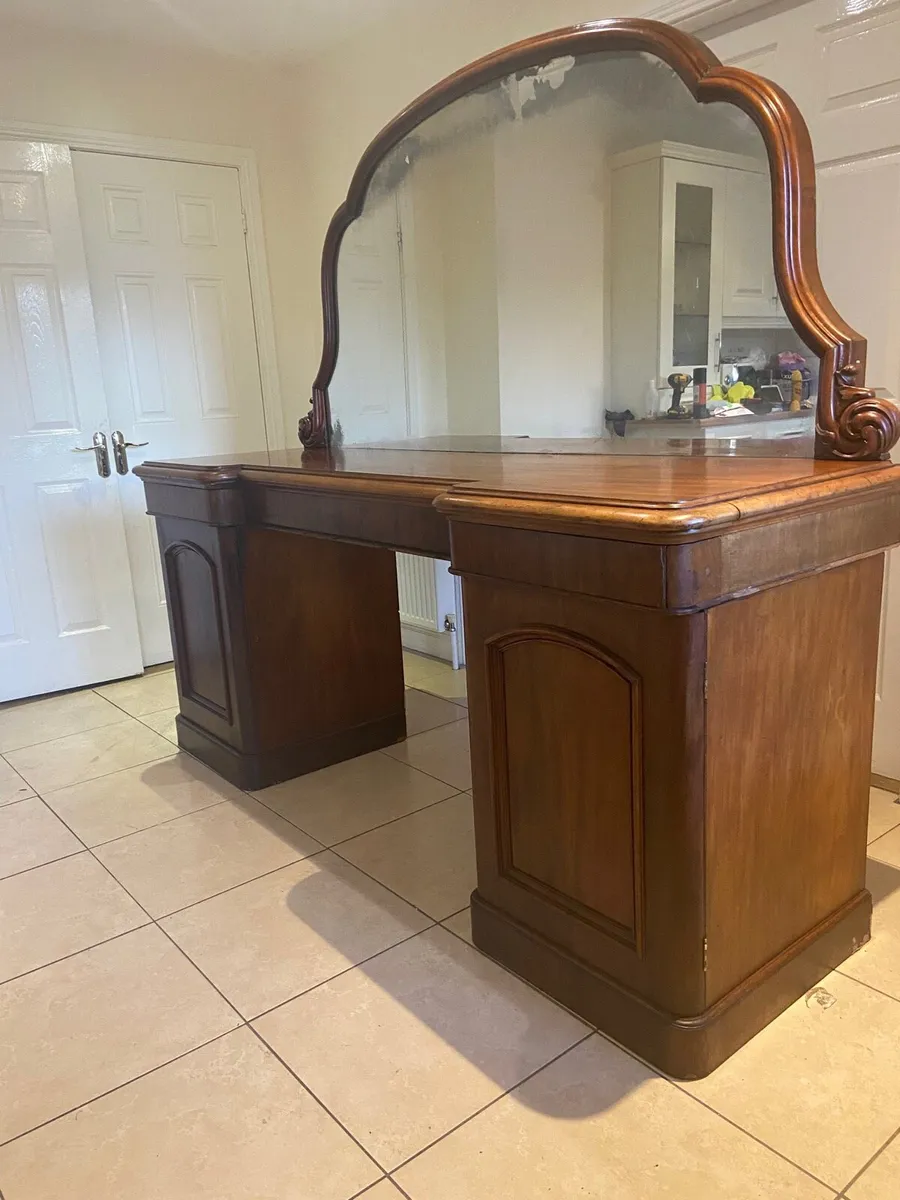 Victorian large mirror back buffet sideboard - Image 1