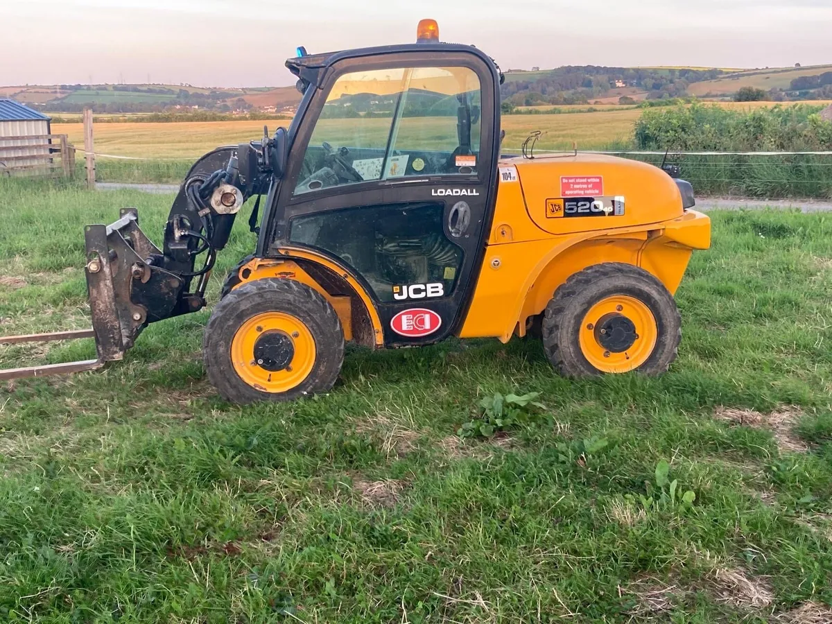 JCB 520-40 - Image 1
