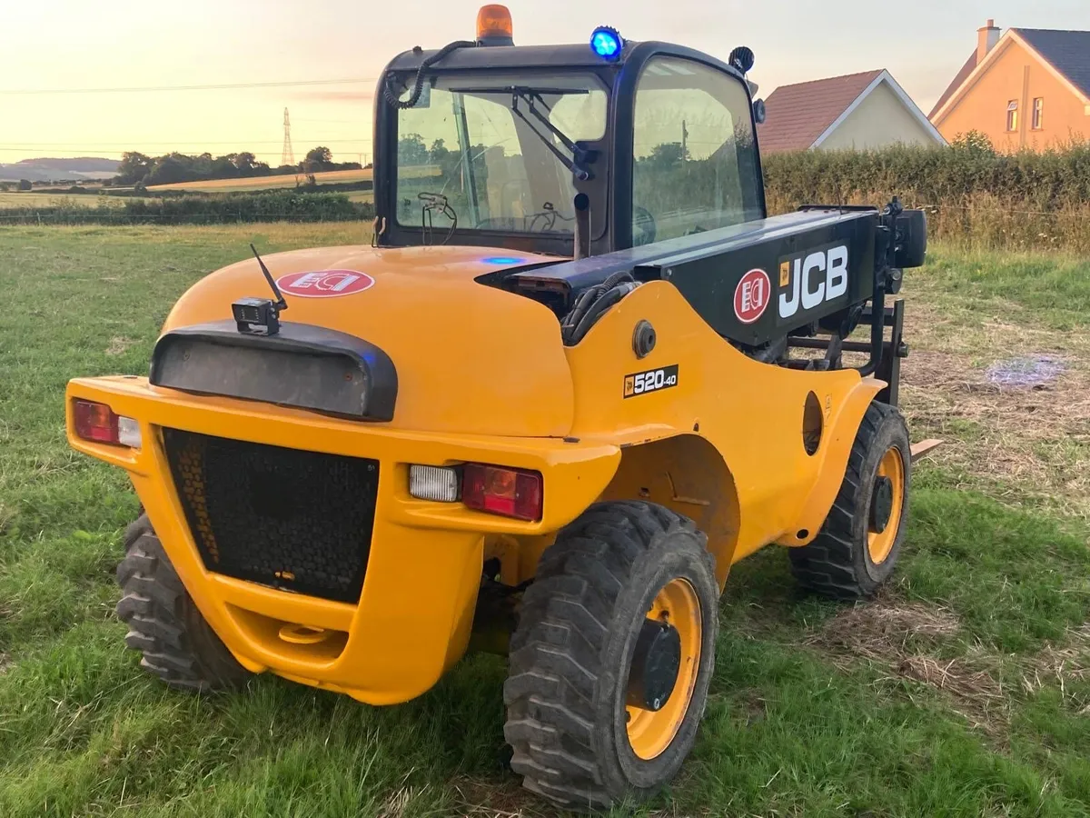 JCB 520-40 - Image 3